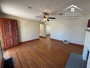 707 Hollyhock Dr in Fulton, MO - Building Photo - Building Photo