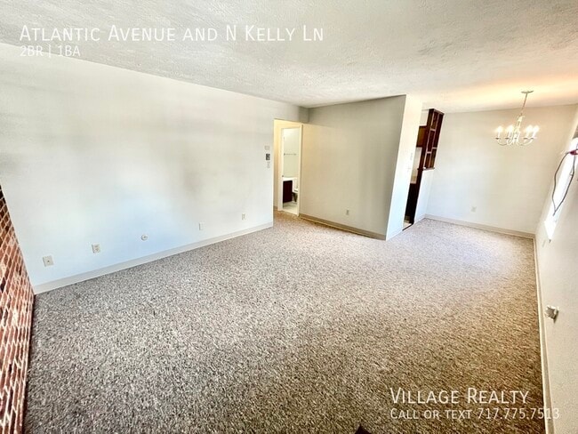 692 Atlantic Ave in Red Lion, PA - Building Photo - Building Photo