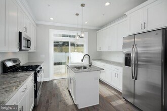 220 Cecil B. Moore Ave in Philadelphia, PA - Building Photo - Building Photo