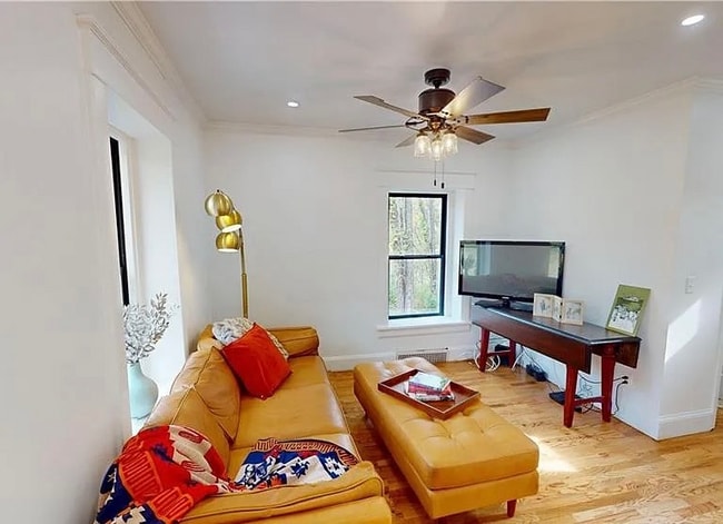 3101 E 91st St in Kansas City, MO - Foto de edificio - Building Photo