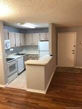 10717 Cleary Blvd, Unit 207 in Plantation, FL - Building Photo - Building Photo