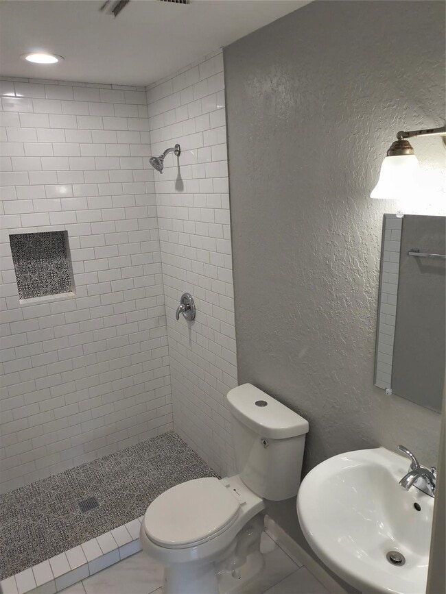 property at 2305 55th St