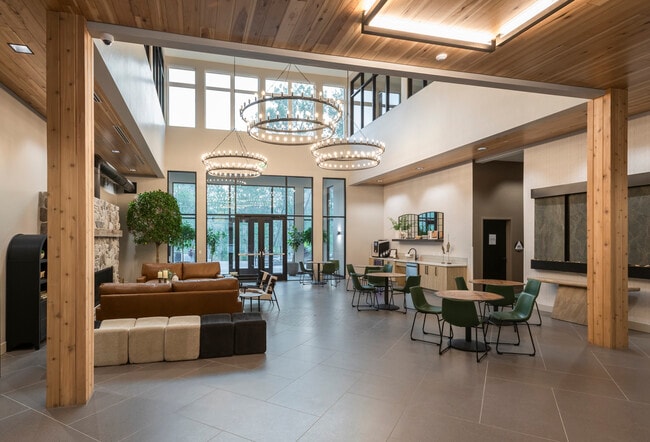 The Boardwalk Apartments in Garden City, ID - Foto de edificio - Building Photo