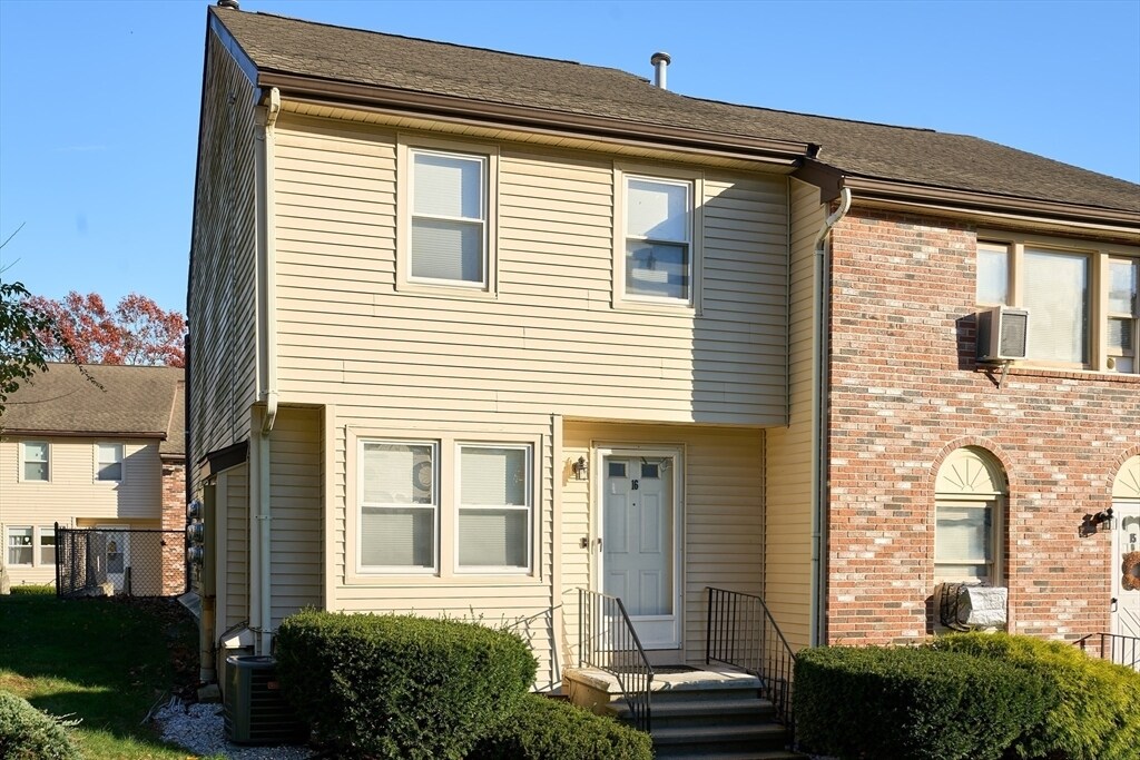 3 Woodland St in Lawrence, MA - Building Photo