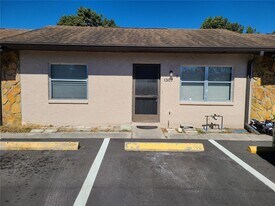 1307 54th Ave E in Bradenton, FL - Building Photo