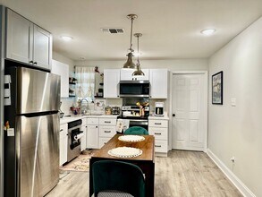 801 Faircreek Ln in Longview, TX - Building Photo - Building Photo