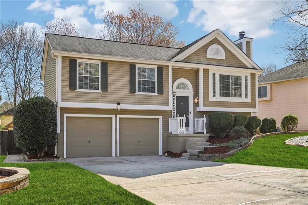 10475 Willow Meadow Cir in Alpharetta, GA - Building Photo