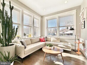 85 R St NW in Washington, DC - Building Photo - Building Photo