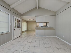 16362 Brinkwood Dr in Houston, TX - Foto de edificio - Building Photo