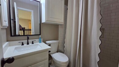 10310 Pitcataway Dr in Spring, TX - Building Photo - Building Photo