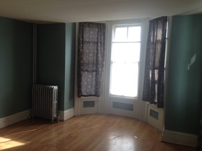 261 Grand St in Newburgh, NY - Building Photo - Interior Photo