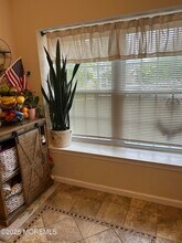 17 Gloucester Ct in Freehold, NJ - Building Photo - Building Photo