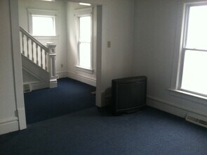 812 Kling St in Akron, OH - Building Photo - Building Photo