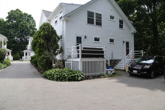 7 Temple Pl, Unit 7 in Andover, MA - Building Photo - Building Photo