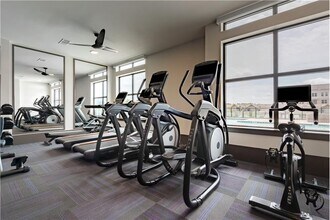 3329 Oak Grove Ave in Dallas, TX - Building Photo - Building Photo