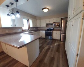 222 10th St in Hudson, WI - Building Photo - Building Photo