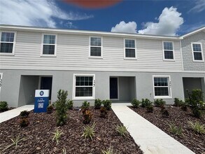 325 Wharf Wy in Winter Haven, FL - Building Photo - Building Photo