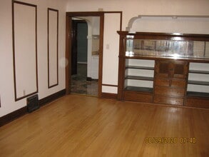 1248 S 50th St, Unit Lower in West Milwaukee, WI - Building Photo - Building Photo