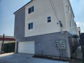 1115 Artesia Blvd. in Long Beach, CA - Building Photo - Building Photo