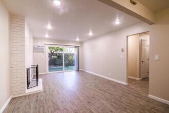 1685 Whitwood Ln in Campbell, CA - Building Photo - Building Photo