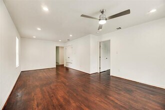 5818 Fletcher Ave in Fort Worth, TX - Building Photo - Building Photo