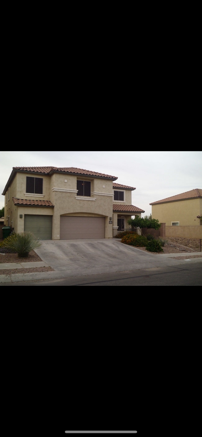 14294 S Via Del Moro in Sahuarita, AZ - Building Photo - Building Photo