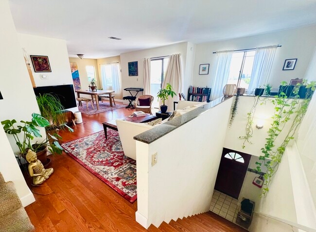 property at 3161 Weldon Ave