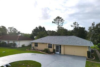 104 Raemoor Dr in Palm Coast, FL - Building Photo - Building Photo
