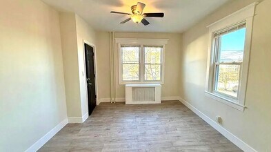 28 Jackson Ave-Unit -1- in Staten Island, NY - Building Photo - Building Photo