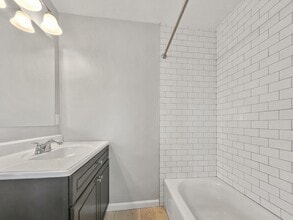 69 Homer St, Unit 3 in Boston, MA - Foto de edificio - Building Photo
