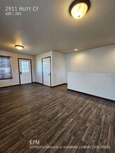 2911 Hutt Ct in Rapid City, SD - Building Photo - Building Photo