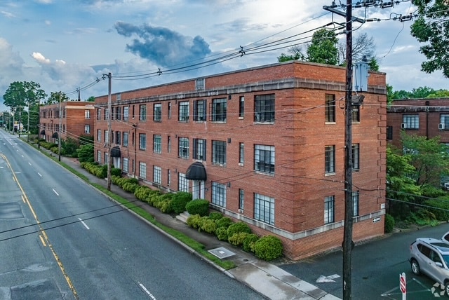 1217 N Main St, Unit B