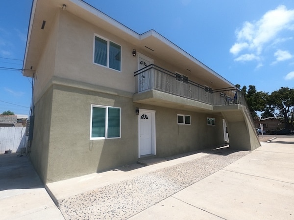 122 Jefferson Ave, Unit A in Chula Vista, CA - Building Photo - Building Photo