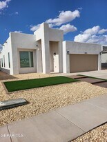 13865 Lorenz Ave in El Paso, TX - Building Photo