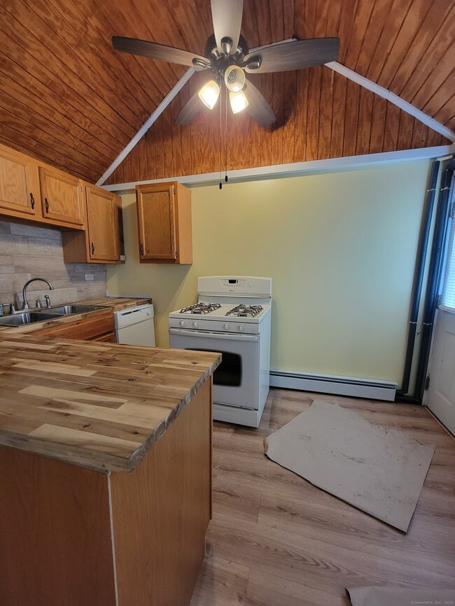 property at 51 High St