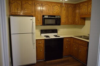 100 Ballygar St in Clarksville, TN - Building Photo - Building Photo