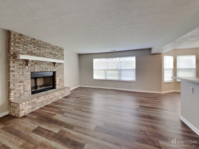 1607 Blankenship Dr in Indianapolis, IN - Building Photo - Building Photo