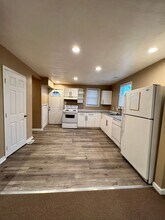 2408 Salisbury St in Pittsburgh, PA - Building Photo - Building Photo