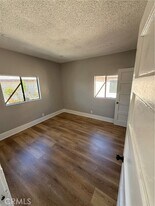 2853 E 6th St in Los Angeles, CA - Building Photo