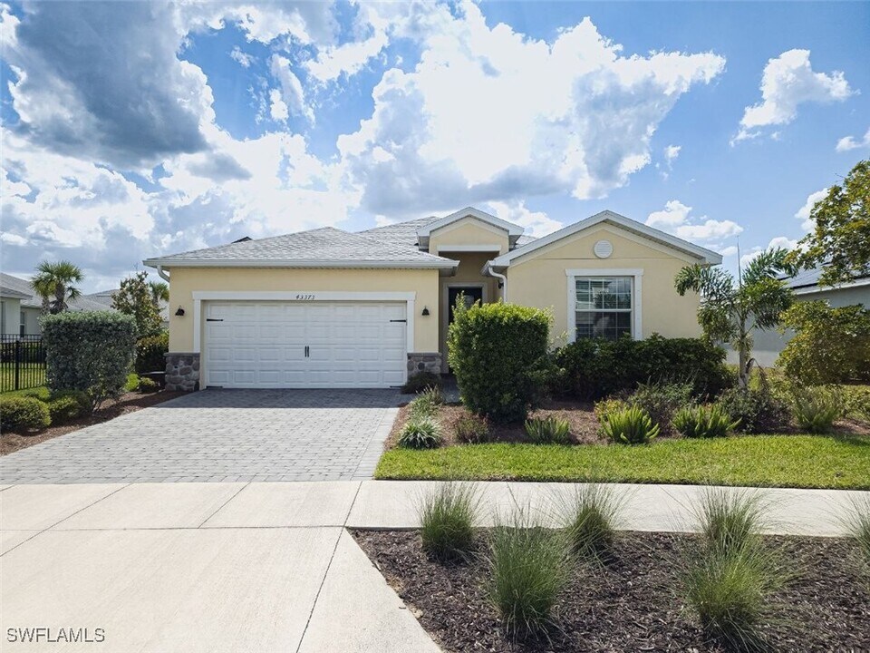 43373 Waymark Pl in Punta Gorda, FL - Building Photo