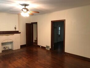 3626 East 1st Street North in Wichita, KS - Foto de edificio - Building Photo