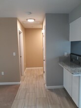 6266 N Fresno St, Unit 101 in Fresno, CA - Building Photo - Building Photo