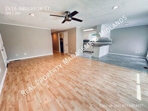 2416 Anderson Ct in Elgin, SC - Building Photo - Building Photo