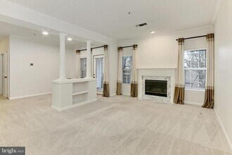 1704 Lake Shore Crest Dr in Reston, VA - Building Photo - Building Photo