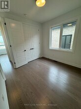 12 Sweet Pear St in Markham, ON - Building Photo - Building Photo