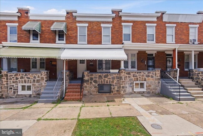 property at 1231 N Potomac St