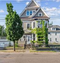 548 Minnehaha Ave E in St. Paul, MN - Building Photo