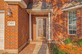 24043 River Pl Dr in Katy, TX - Building Photo - Building Photo