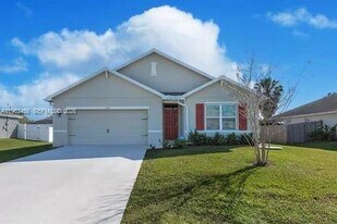 1781 SW Cinema St in Port St. Lucie, FL - Building Photo