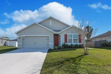 1781 SW Cinema St in Port St. Lucie, FL - Building Photo